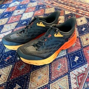 Hoka Speedgoat 5 Men’s size 10.5